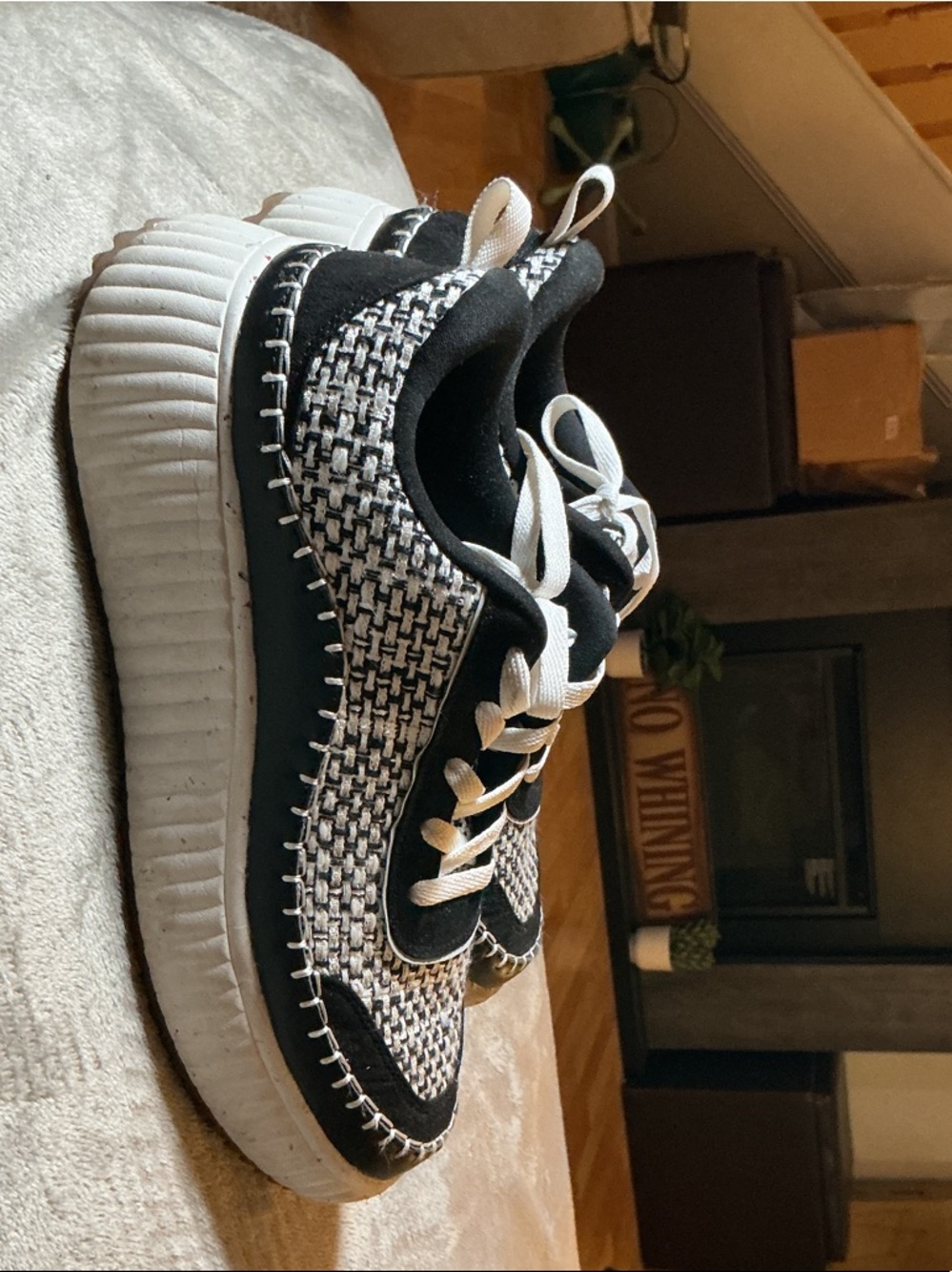 Dream Pairs Black and White Woven Platform Sneakers
